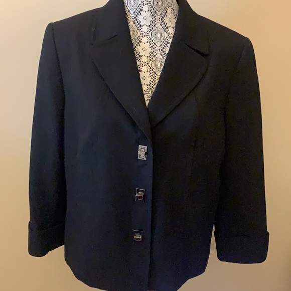 Tahari Black tailor jacket - Picture 4 of 8